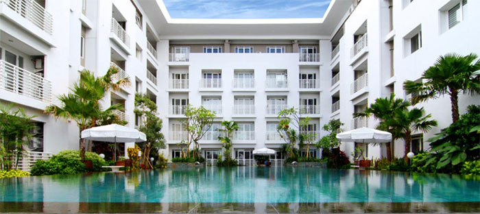 Luxury Pool Area